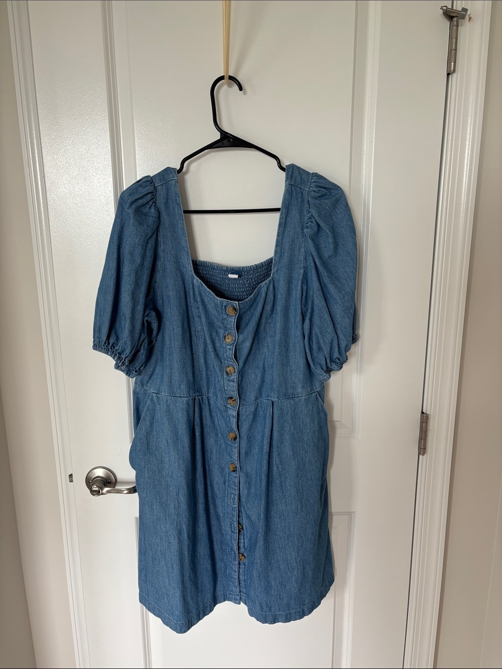 Old Navy Light Blue Denim Button-Front Dress
